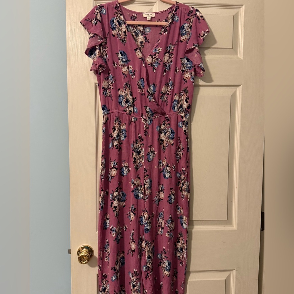 Umgee Floral Capri Romper Jumpsuit !
